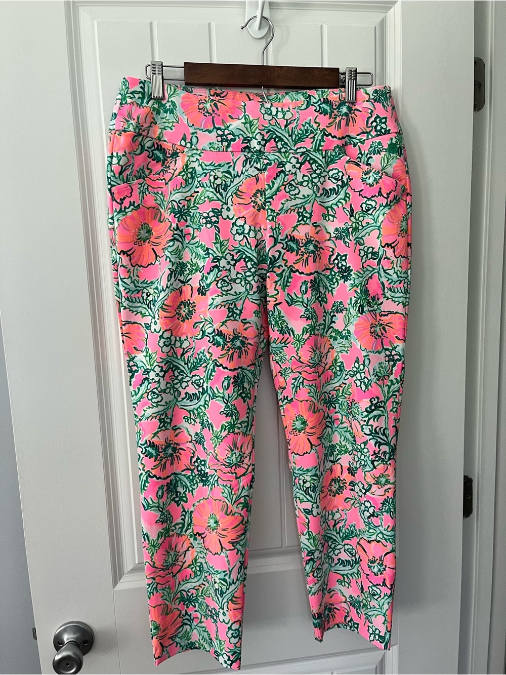 Lilly Pulitzer Pink & Green Floral Cropped Pants